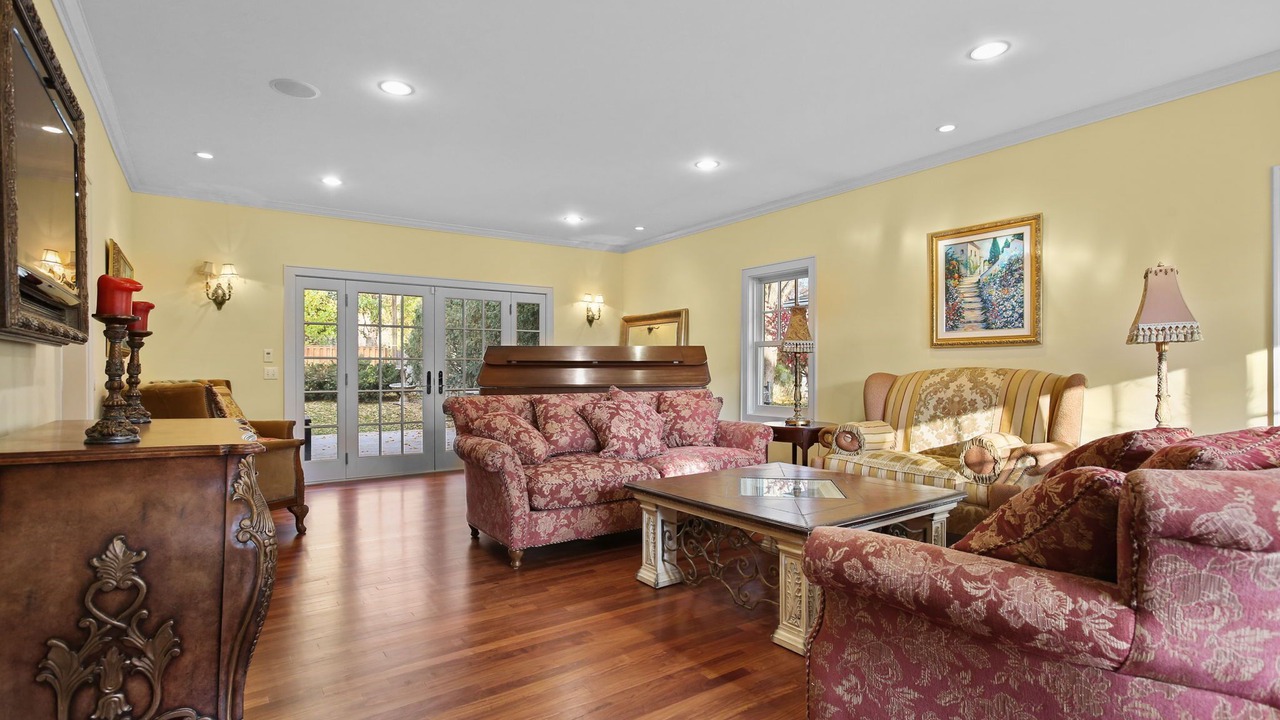 Photo of Livingroom in Edina