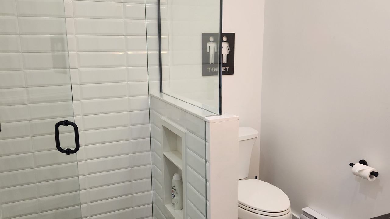Photo of Bathroom in Bethany