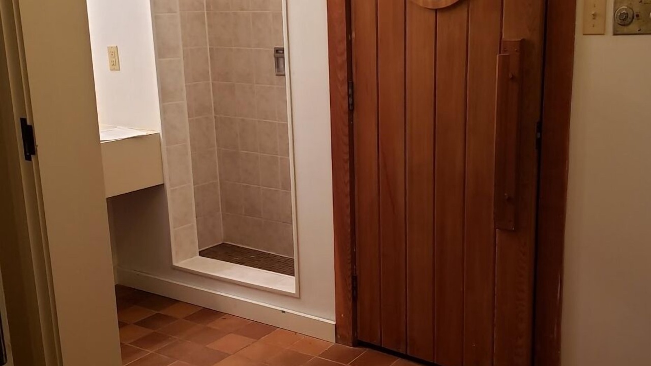Photo of Bathroom in Algoma District