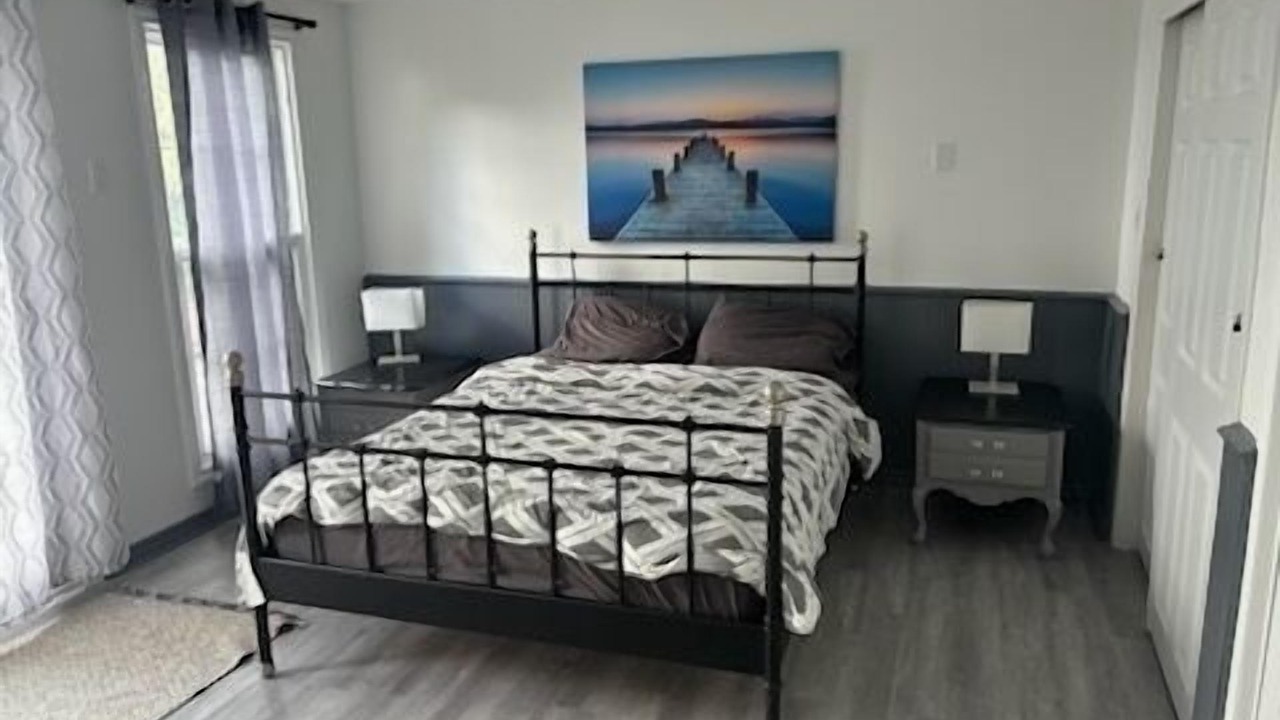 Photo of Bedroom in Roseneath