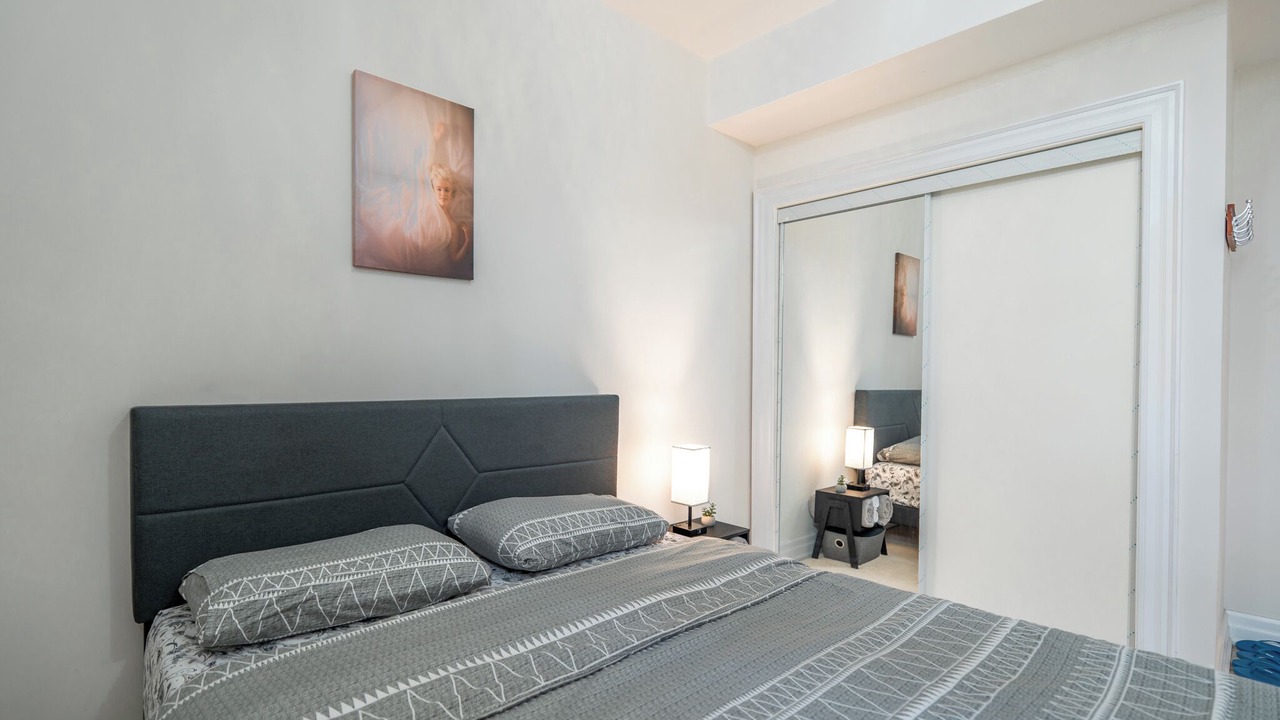 Photo of Bedroom in Richmond Hill