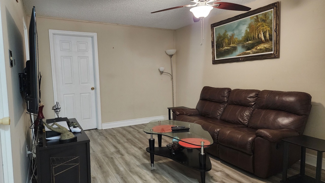 Photo of Livingroom in Mississauga
