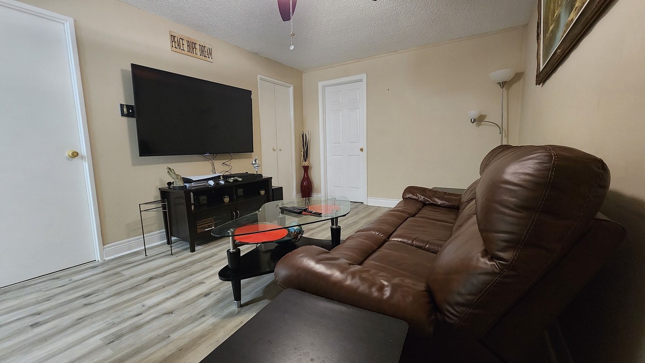 Photo of Livingroom in Mississauga