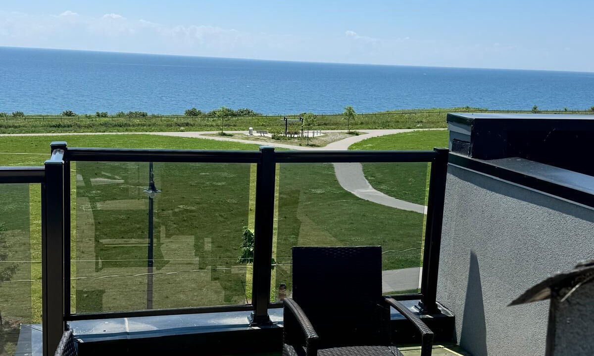 Photo of Patio Balcony in Clarington