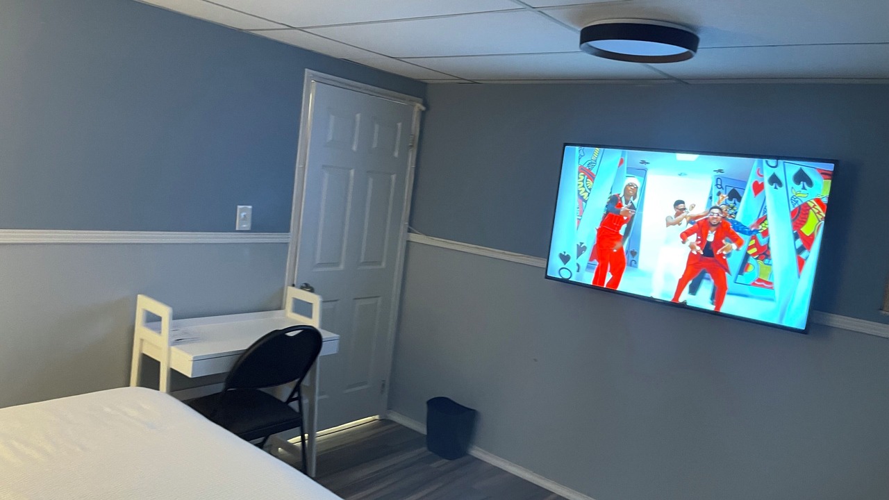 Photo of Bedroom in Courtice