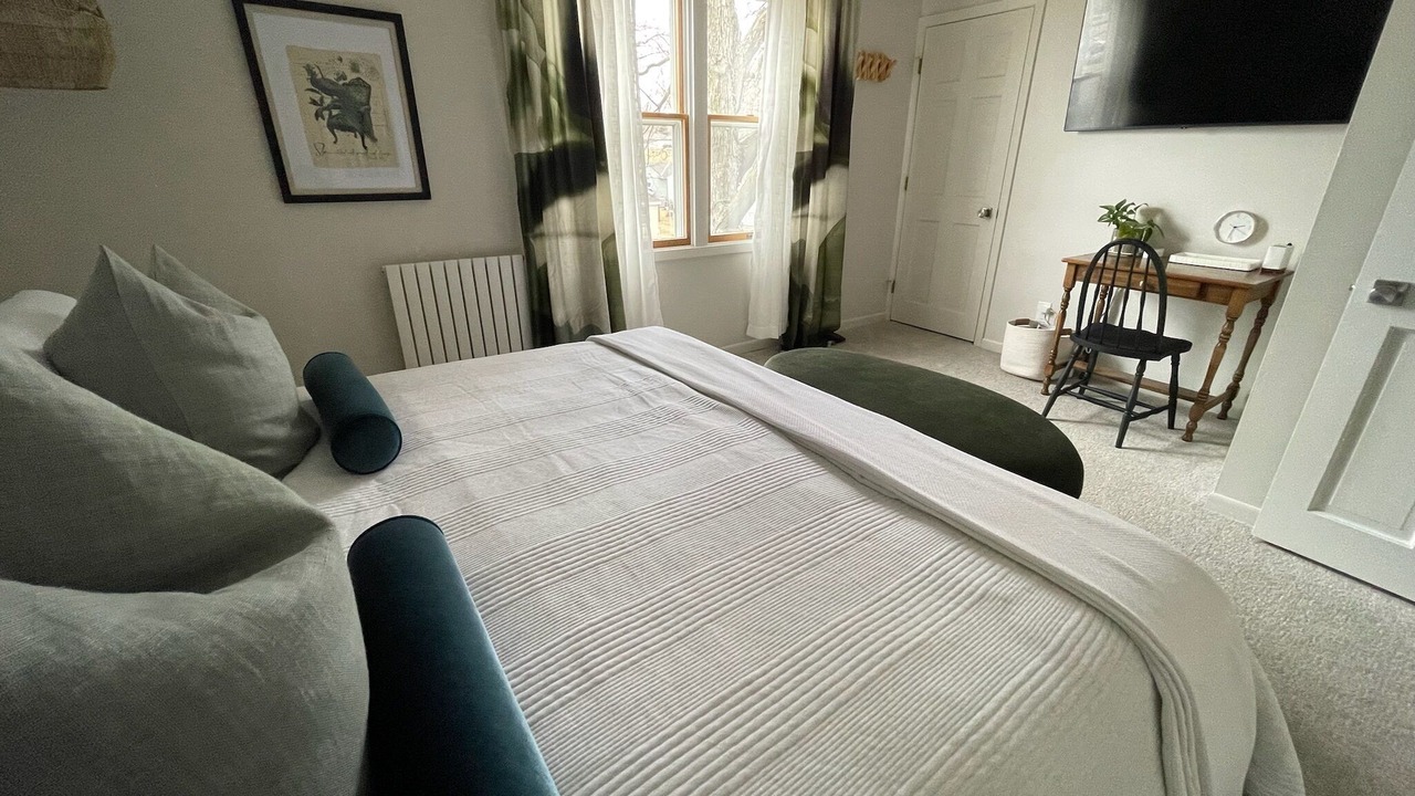 Photo of Bedroom in Victoria