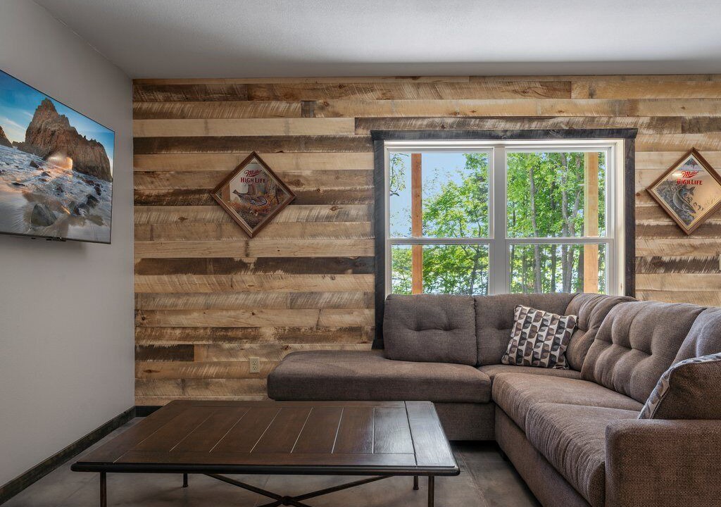 Photo of Bedroom in Remer