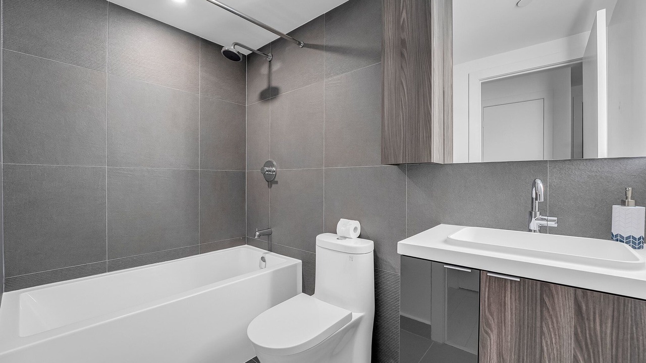 Photo of Bathroom in Toronto Entertainment District