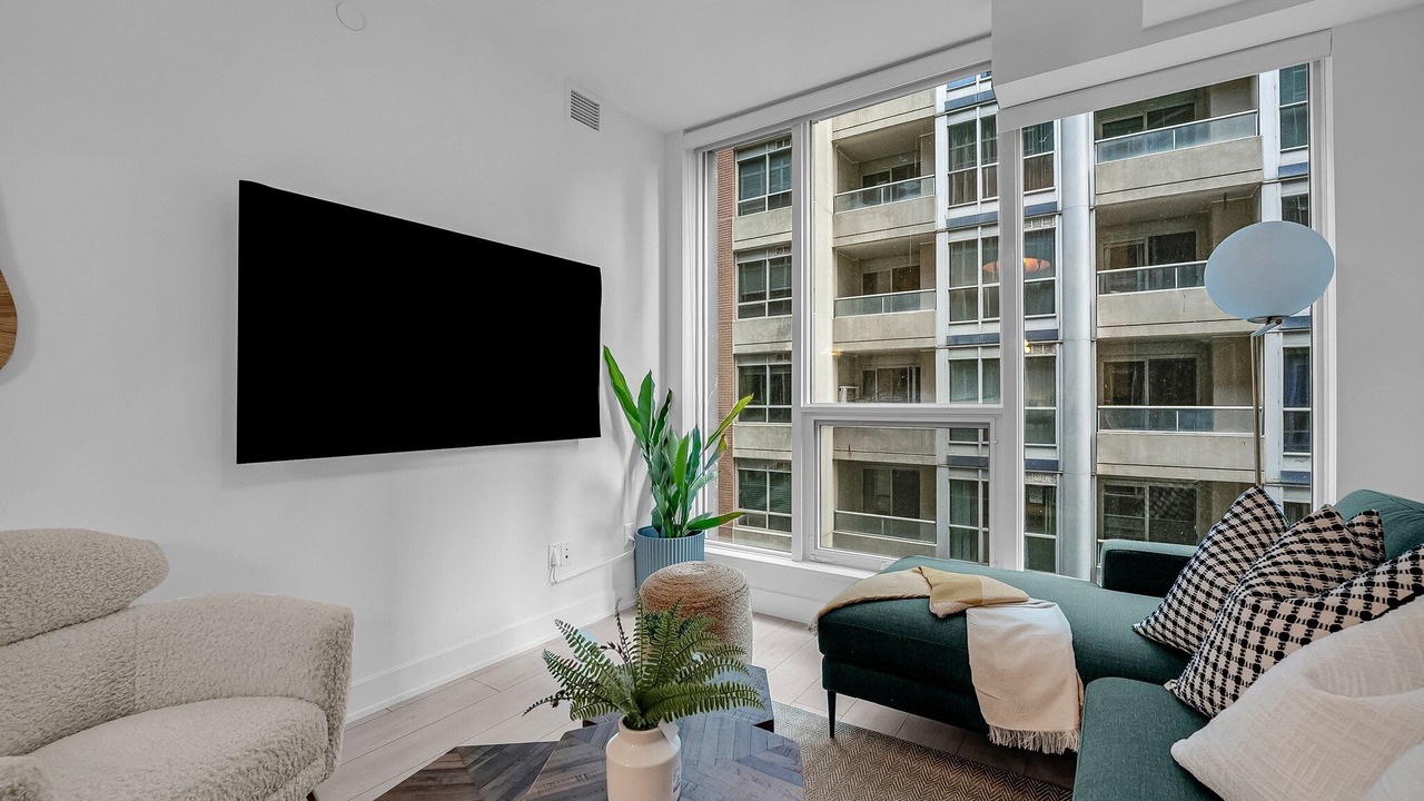 Photo of Livingroom in Toronto Entertainment District