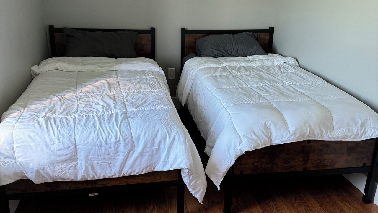 Photo of Bedroom in Loyalist
