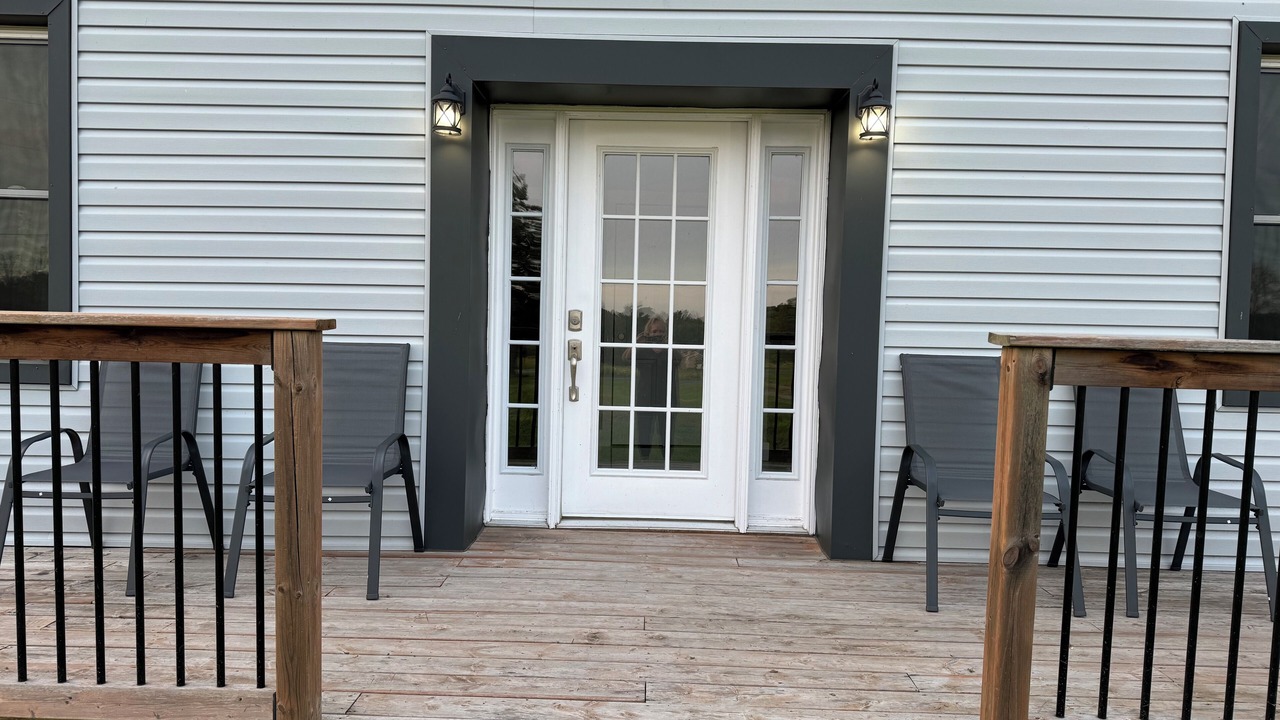 Photo of Outdoor in Loyalist