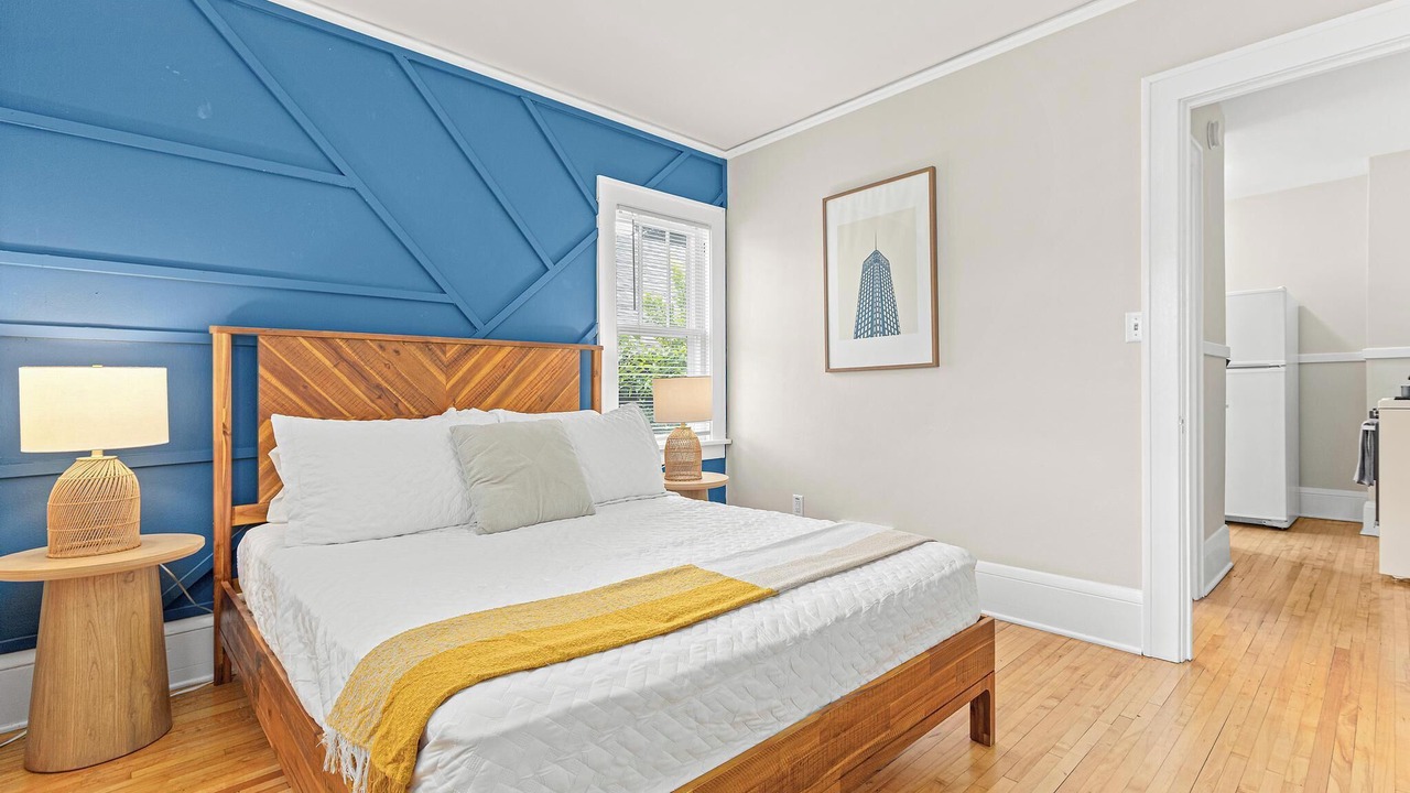 Photo of Bedroom in Midway