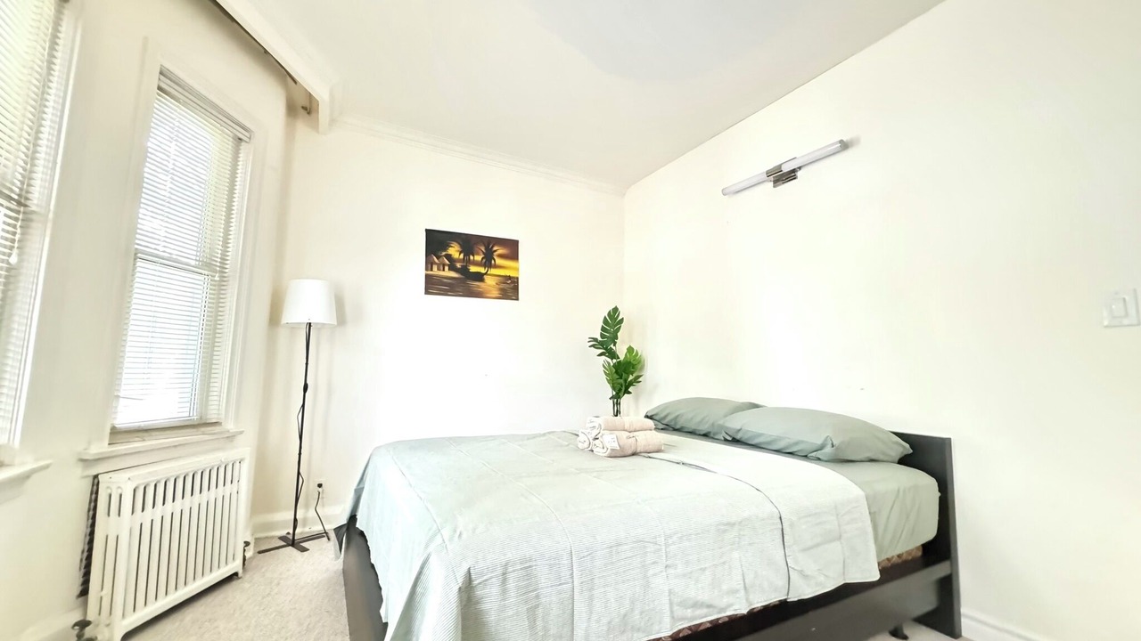 Photo of Bedroom in Forest Hill South
