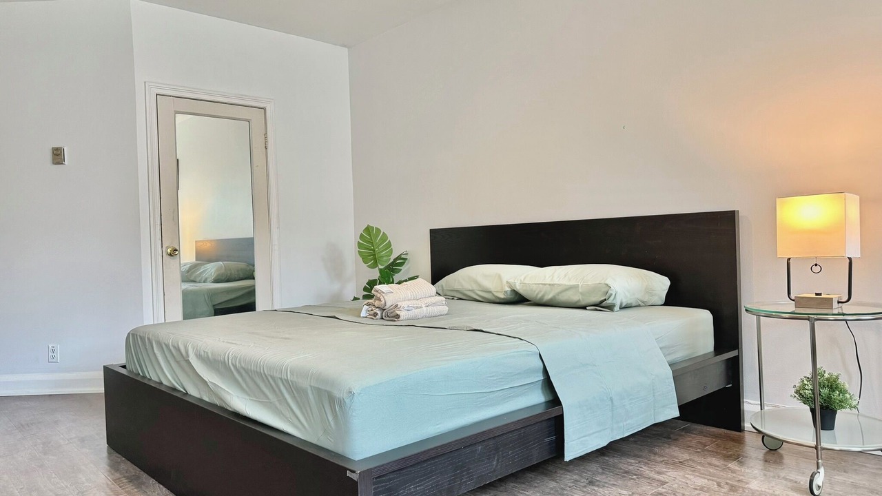 Photo of Bedroom in Forest Hill South