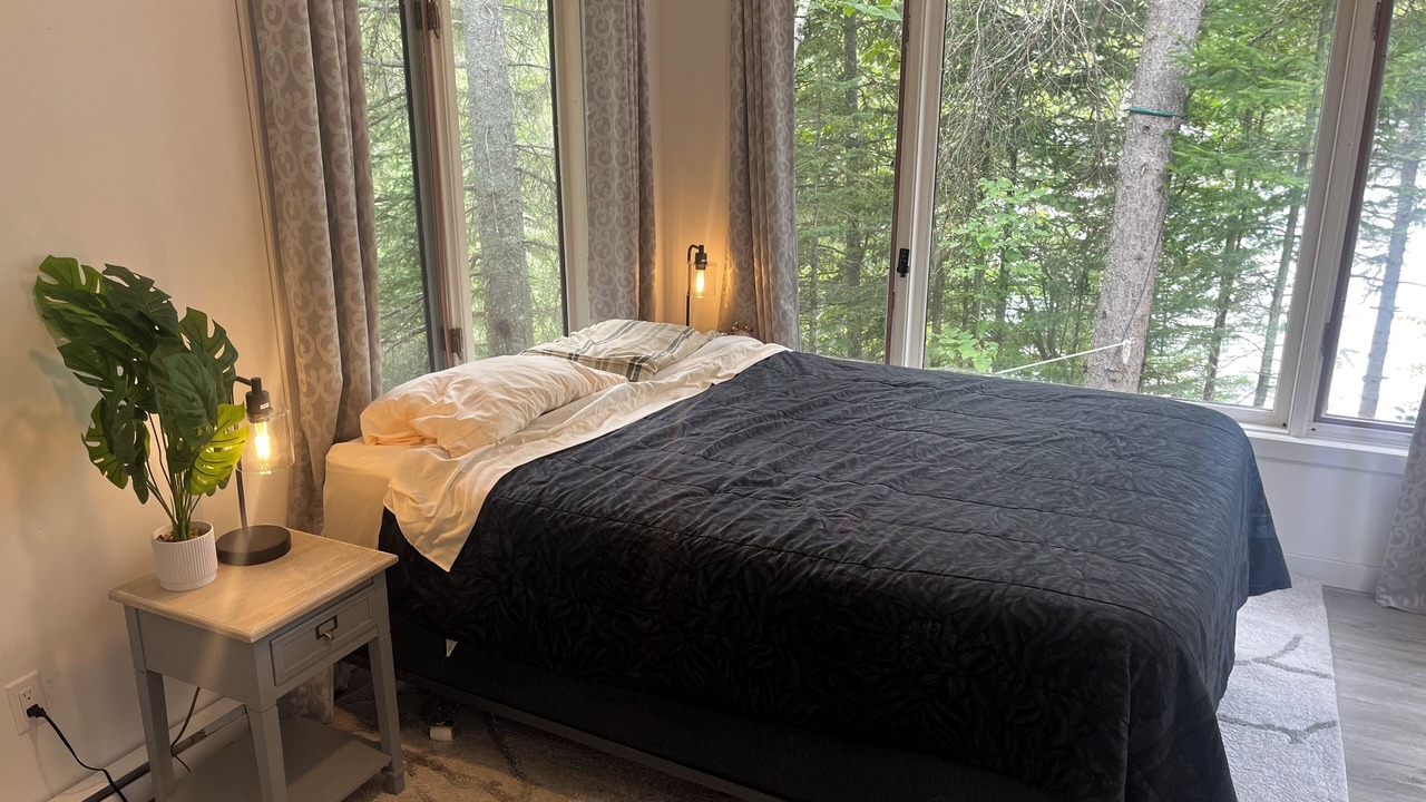 Photo of Bedroom in Hastings Highlands