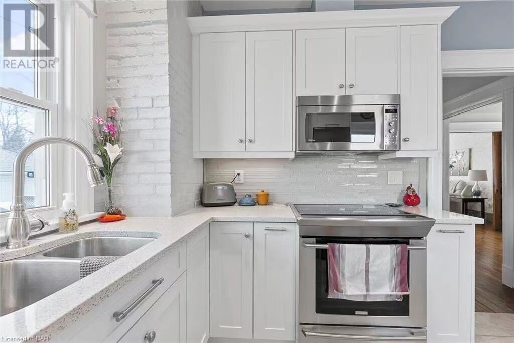 Photo of Kitchen in Thorold