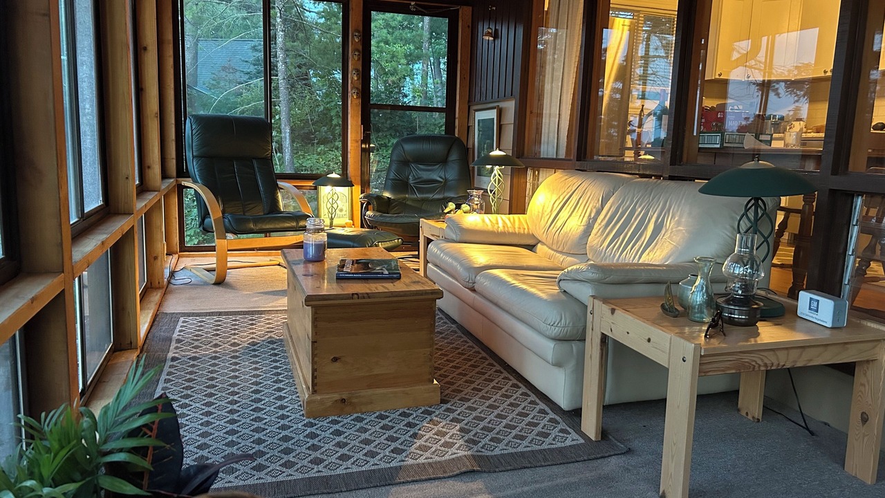 Photo of Livingroom in North Kawartha
