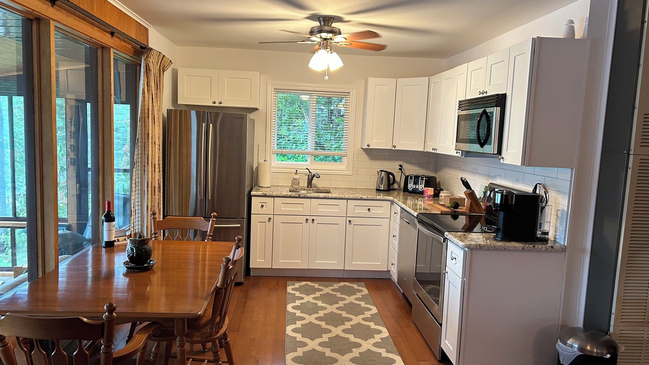 Photo of Kitchen in North Kawartha
