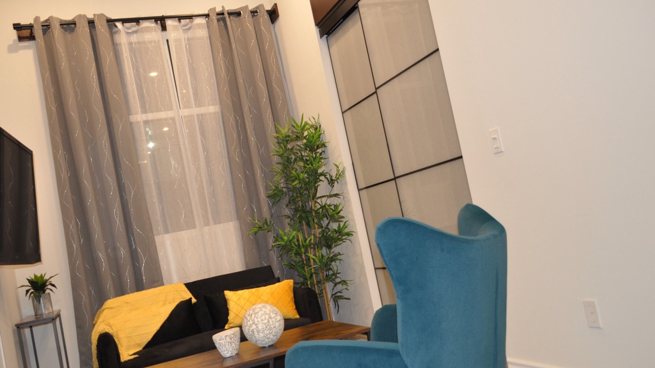 Photo of Livingroom in Financial District