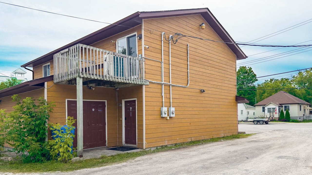 Photo of Others in Bobcaygeon