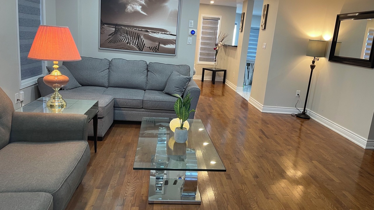 Photo of Livingroom in Whitby