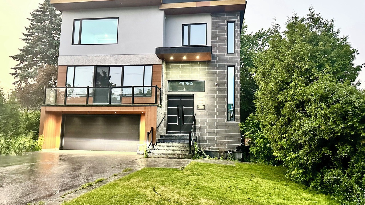 Photo of Outdoor in Pickering