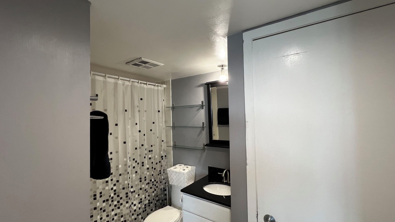 Photo of Bathroom in Agincourt