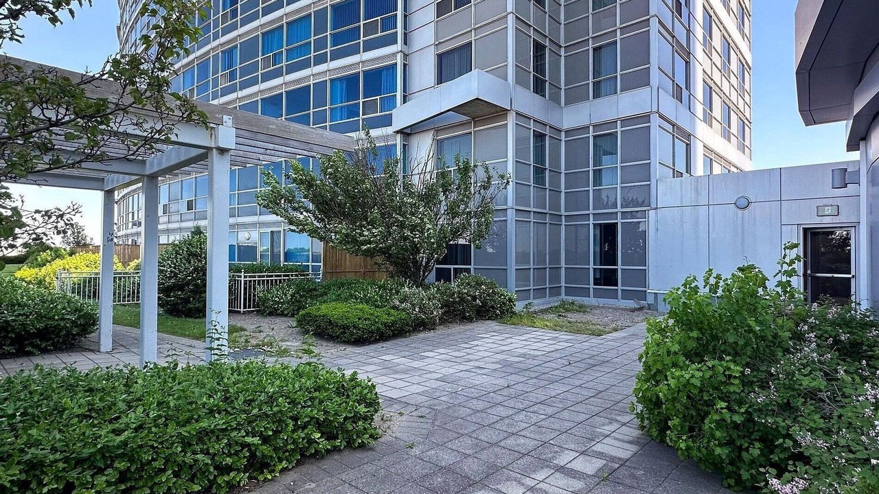 Photo of Outdoor in Agincourt