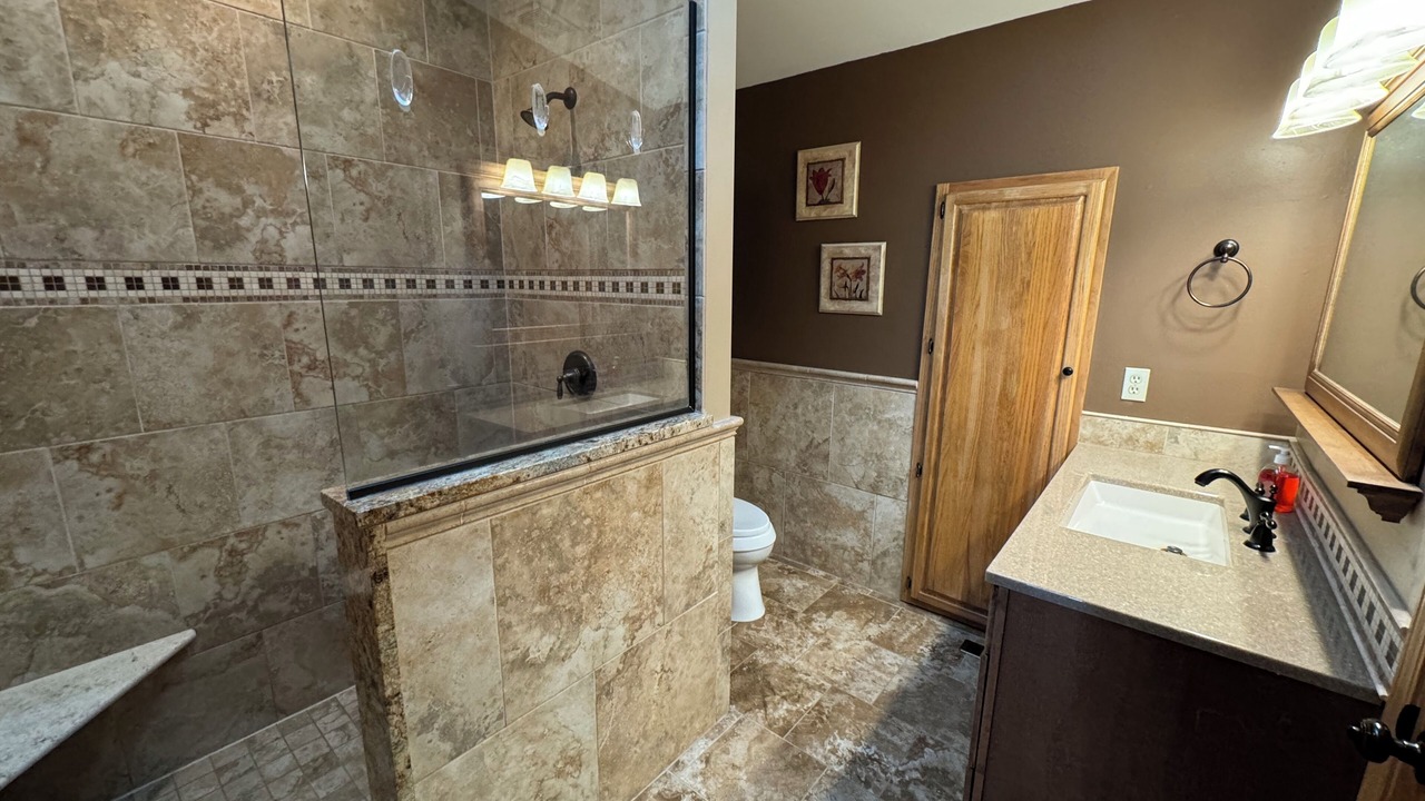 Photo of Bathroom in Faribault