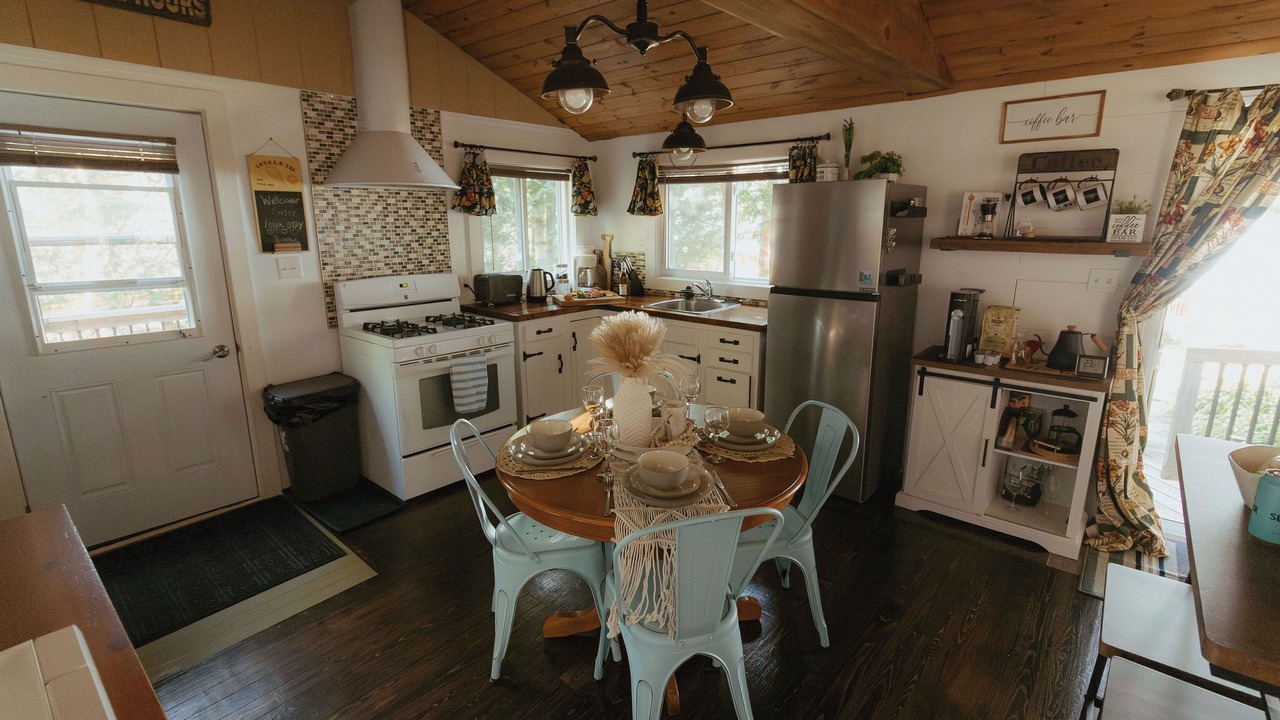 Photo of Kitchen in South Bruce Peninsula