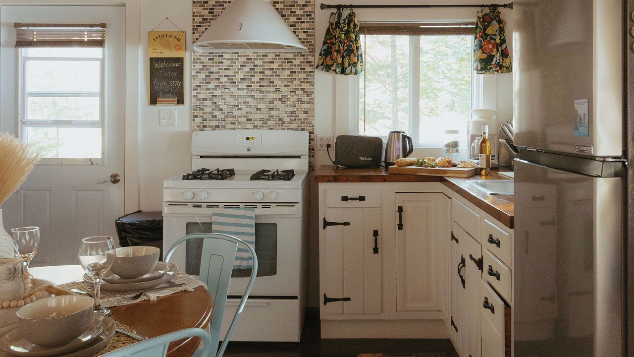Photo of Kitchen in South Bruce Peninsula