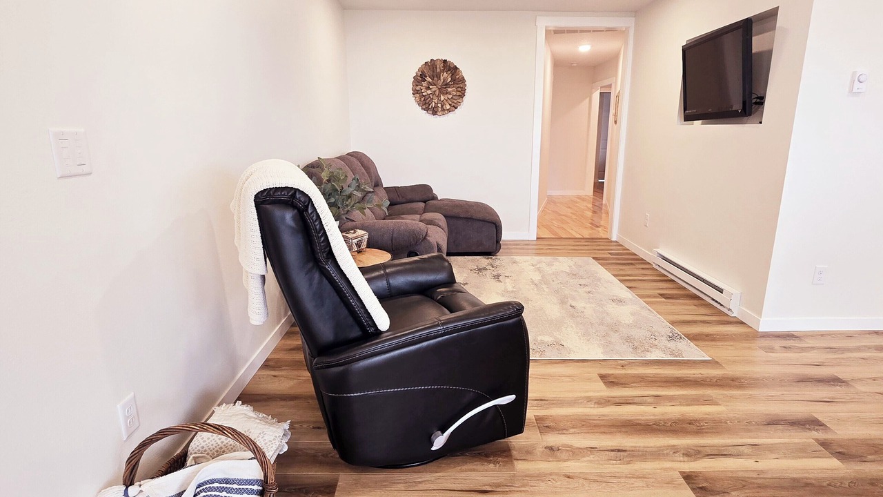 Photo of Livingroom in Detroit Lakes