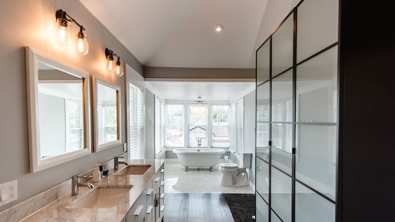 Photo of Bathroom in Hamilton