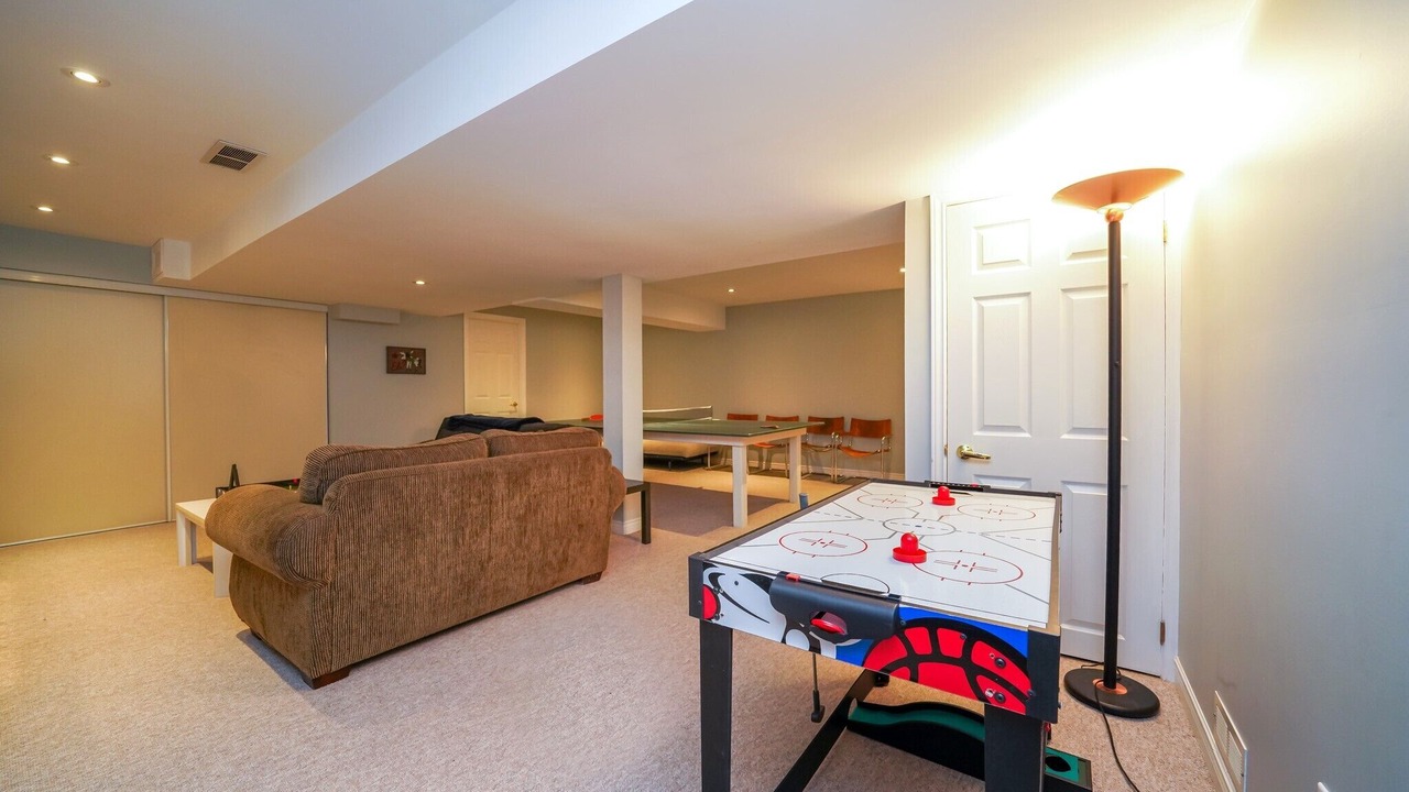 Photo of Bedroom in Grand Bend