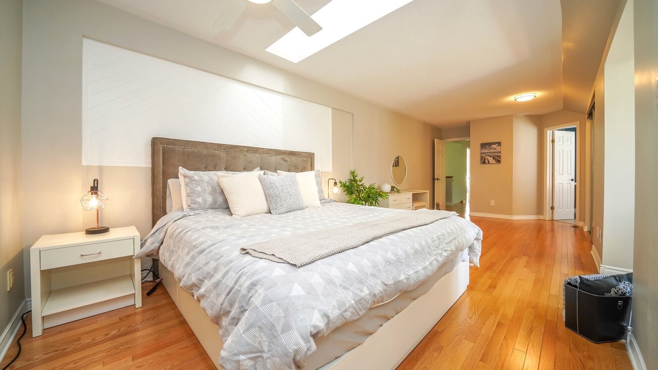 Photo of Bedroom in Grand Bend