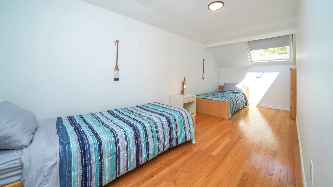Photo of Bedroom in Grand Bend