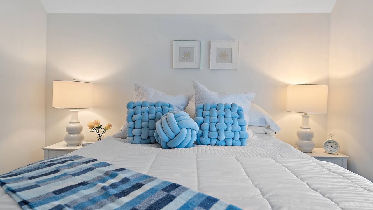 Photo of Bedroom in Wayzata