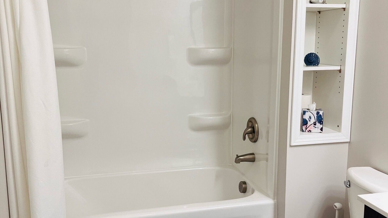 Photo of Bathroom in Albert Lea