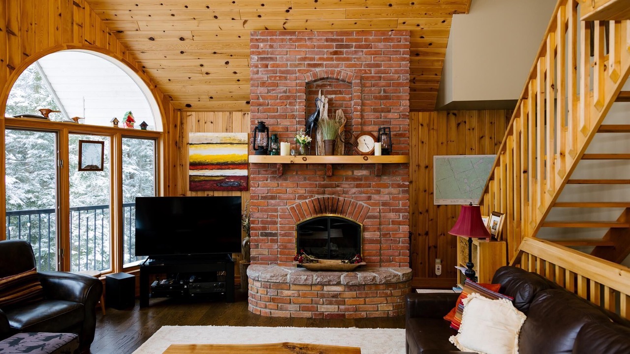 Photo of Livingroom in Dysart et al