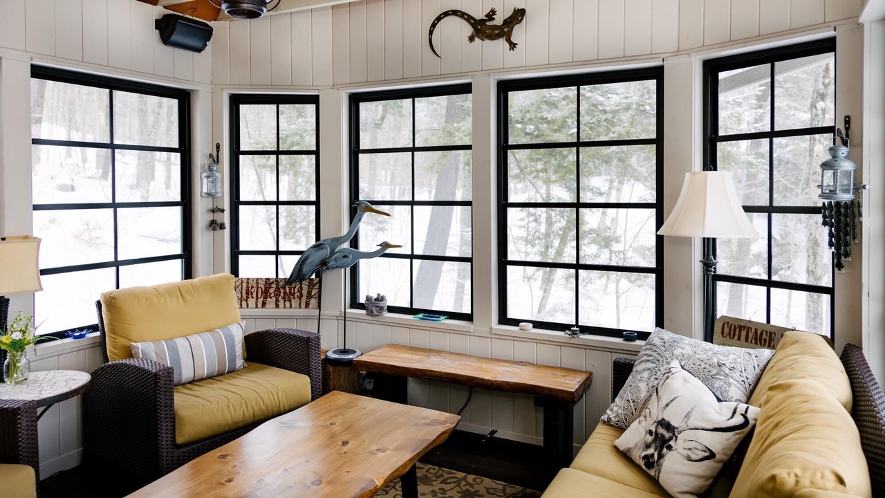 Photo of Livingroom in Dysart et al