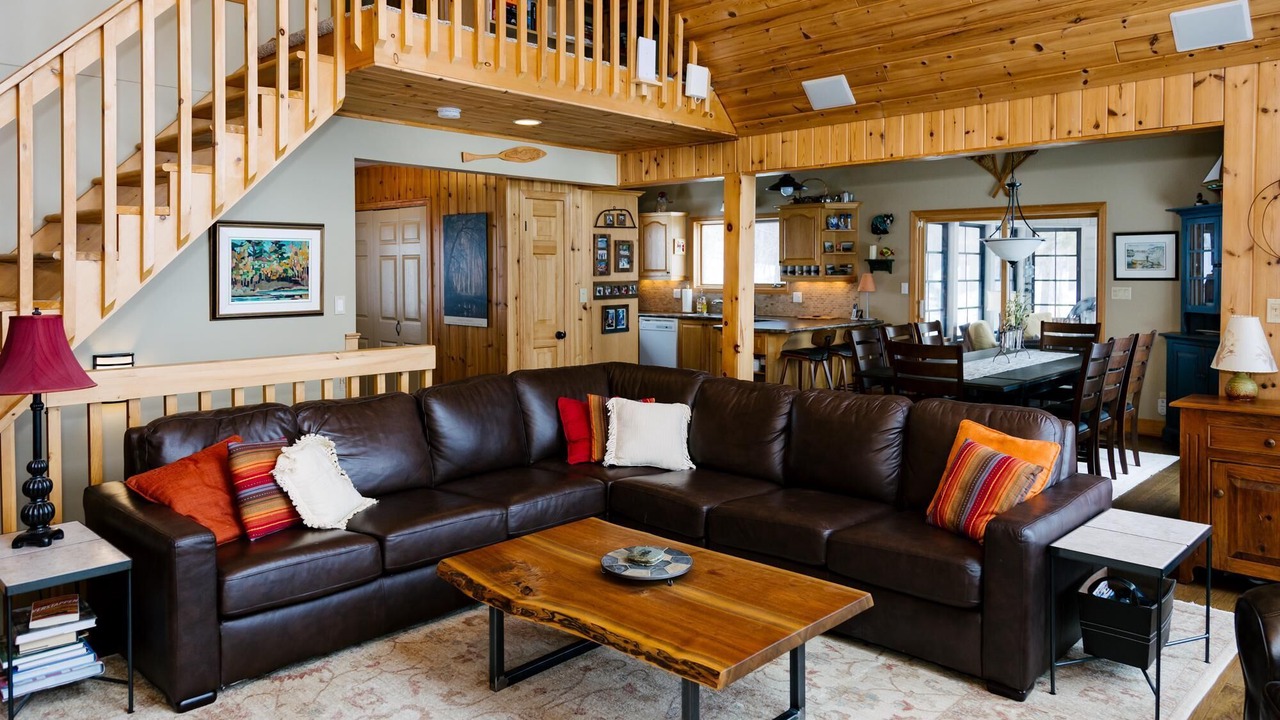 Photo of Livingroom in Dysart et al