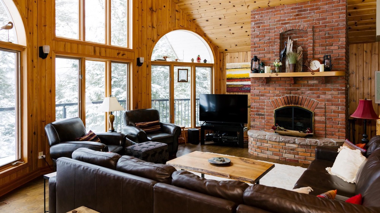 Photo of Livingroom in Dysart et al
