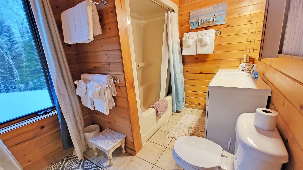 Photo of Bathroom in Duluth