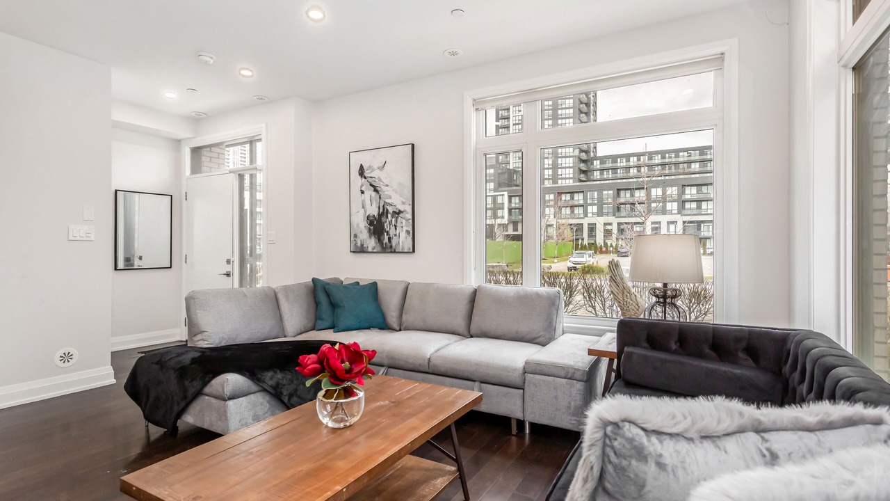 Photo of Livingroom in Mississauga