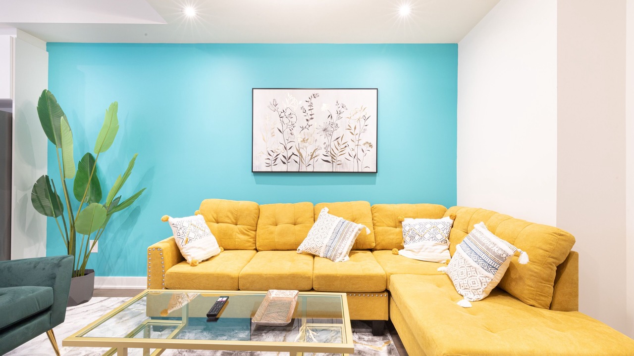 Photo of Livingroom in Downsview