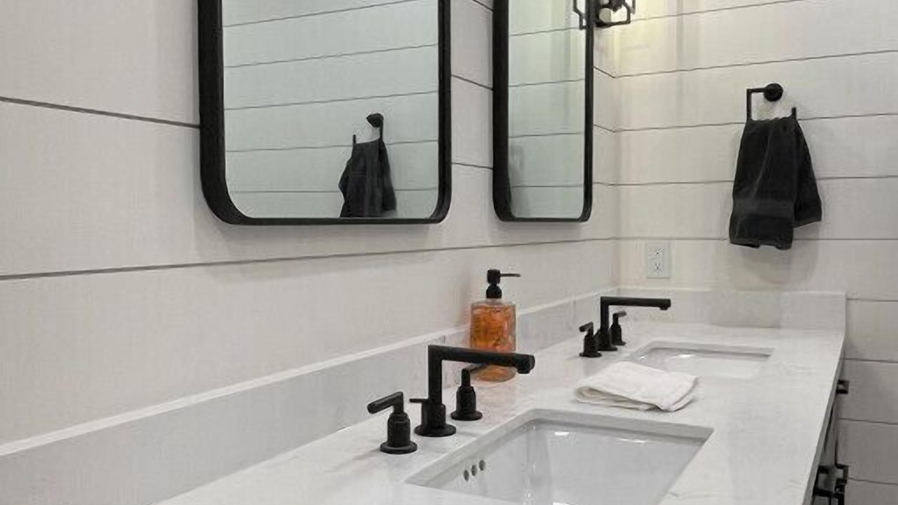 Photo of Bathroom in North Kawartha