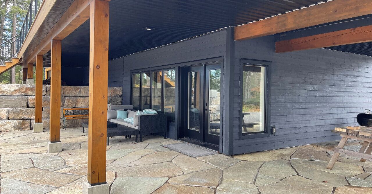 Photo of Patio Balcony in North Kawartha