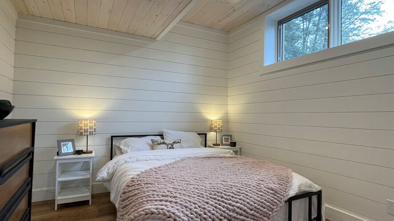 Photo of Bedroom in North Kawartha