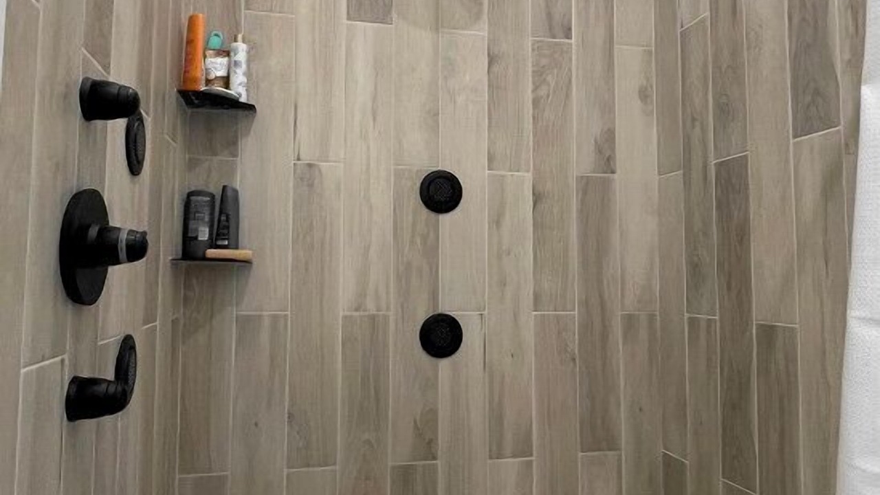 Photo of Bathroom in North Kawartha