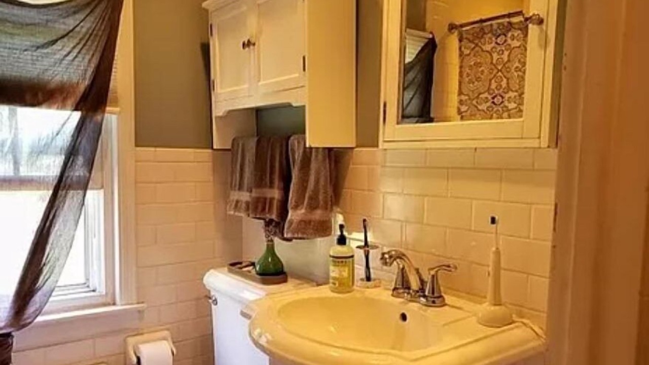 Photo of Bathroom in Roseville